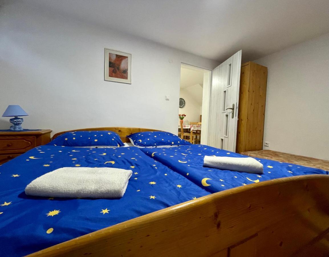 Apartman Klaudia Ruzomberok Exteriör bild