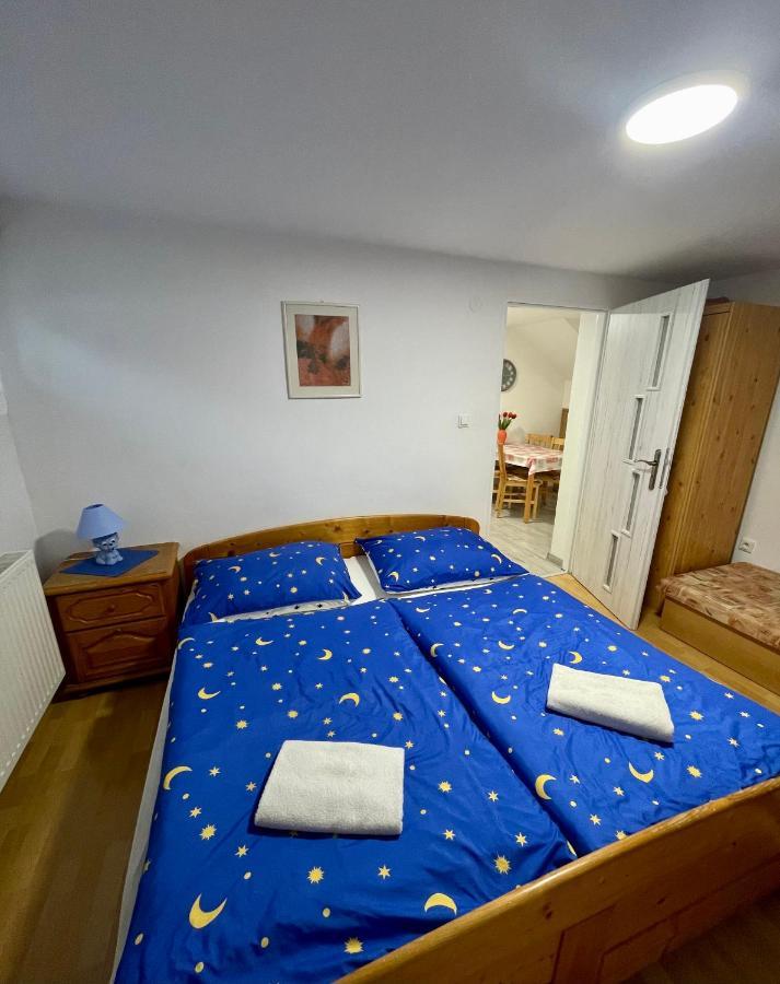 Apartman Klaudia Ruzomberok Exteriör bild
